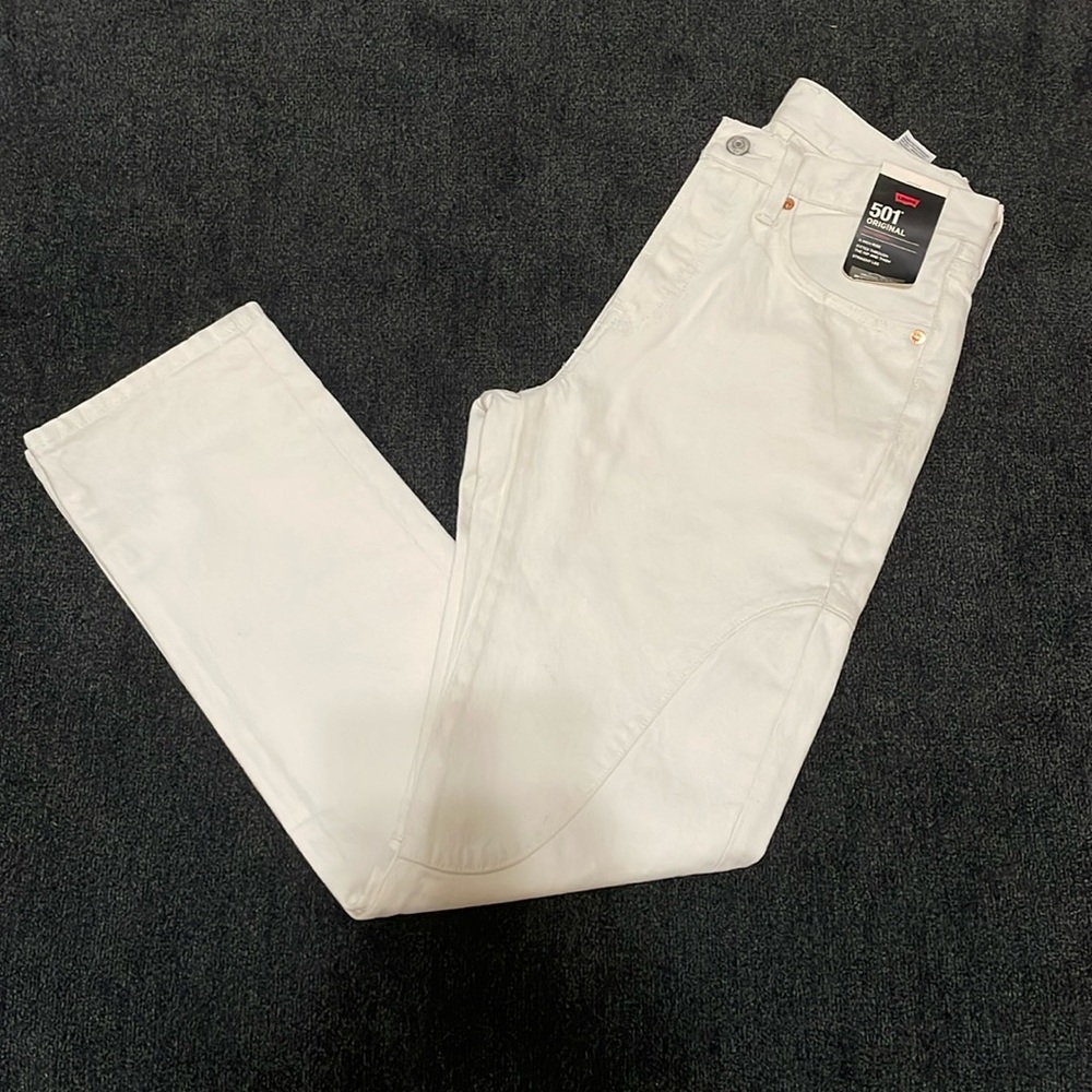 501 women high rise straight jean